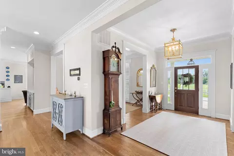 Entry Way - 1301 Hennessy Ter, Sandy Spring, MD 20860 photo 6 of 10