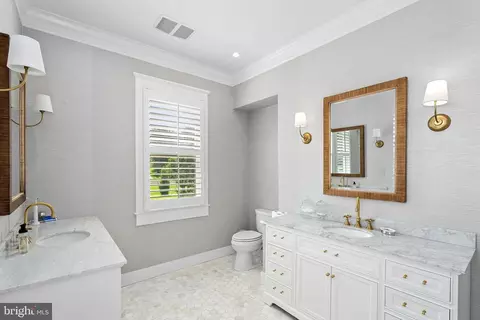 Bath - 1301 Hennessy Ter, Sandy Spring, MD 20860 photo 4 of 9