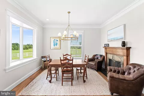 Dining - 1301 Hennessy Ter, Sandy Spring, MD 20860 photo 6 of 9
