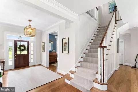Entry Way - 1301 Hennessy Ter, Sandy Spring, MD 20860 photo 4 of 10