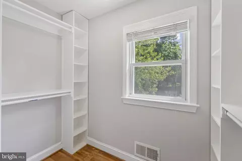 1718 Dublin Dr, Silver Spring, MD 20902 photo 14