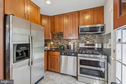 1718 Dublin Dr, Silver Spring, MD 20902 photo 7