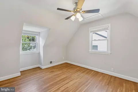 1718 Dublin Dr, Silver Spring, MD 20902 photo 15