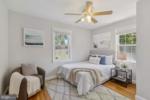 1718 Dublin Dr, Silver Spring, MD 20902 photo 8
