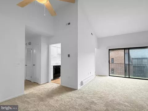 15310 Pine Orchard Dr #84-3C, Silver Spring, MD 20906 photo 6