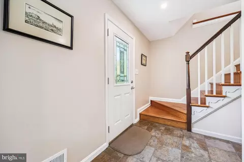 Entry Way - 17 Diller Ct, Boyds, MD 20841 photo 1 of 4