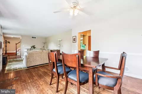 Dining - 17 Diller Ct, Boyds, MD 20841 photo 2 of 5