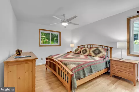 Bedroom - 110 Devon Ct, Silver Spring, MD 20910 photo 1 of 4