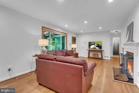 Other - 110 Devon Ct, Silver Spring, MD 20910 photo 2 of 10