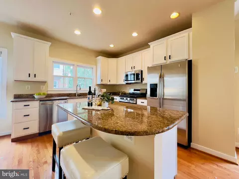 2301 Cobble Hill Ter, Silver Spring, MD 20902 photo 5