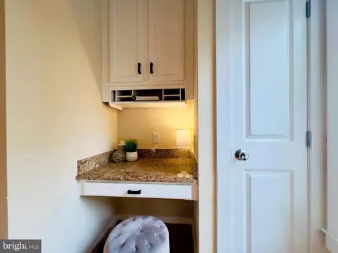 2301 Cobble Hill Ter, Silver Spring, MD 20902 photo 9