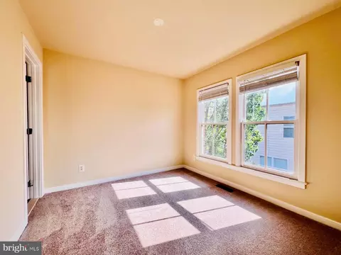 2301 Cobble Hill Ter, Silver Spring, MD 20902 photo 15