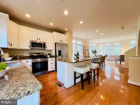 2301 Cobble Hill Ter, Silver Spring, MD 20902 photo 4