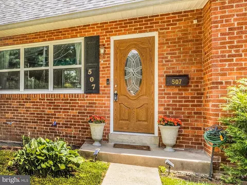 507 Kerwin Ct, Silver Spring, MD 20901 photo 3
