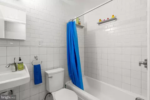 Bath - 13100 Bellevue St, Silver Spring, MD 20904 photo 1 of 3