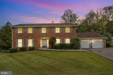 2217 Falling Creek Rd, Silver Spring, MD 20904