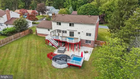 View/Area - 2217 Falling Creek Rd, Silver Spring, MD 20904 photo 2 of 5