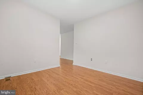 Living - 2217 Falling Creek Rd, Silver Spring, MD 20904 photo 10 of 10