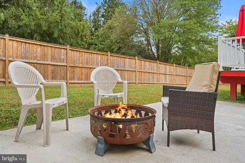 Exterior - 2217 Falling Creek Rd, Silver Spring, MD 20904 photo 12 of 17