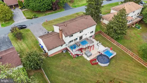 View/Area - 2217 Falling Creek Rd, Silver Spring, MD 20904 photo 4 of 5