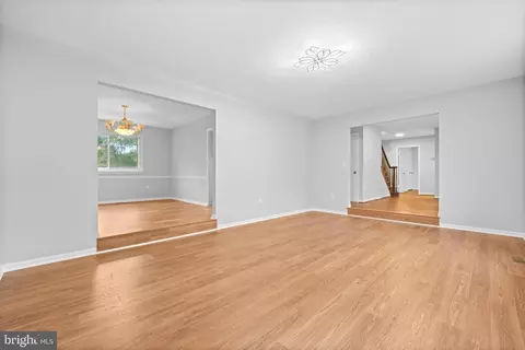 Living - 2217 Falling Creek Rd, Silver Spring, MD 20904 photo 5 of 10