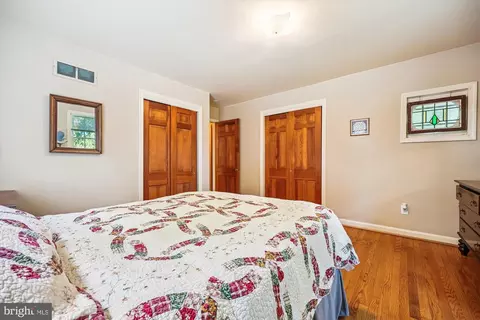 111 Ednor Rd, Silver Spring, MD 20905 photo 22