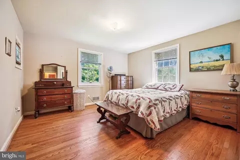 111 Ednor Rd, Silver Spring, MD 20905 photo 19
