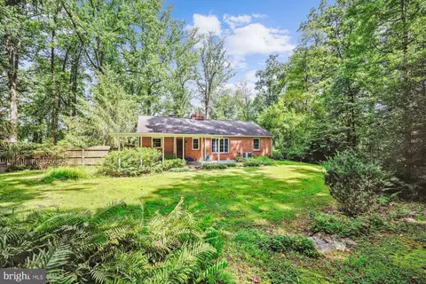 111 Ednor Rd, Silver Spring, MD 20905 photo 4