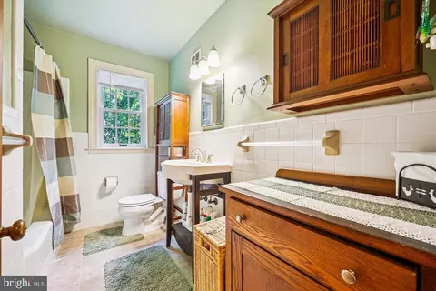 111 Ednor Rd, Silver Spring, MD 20905 photo 20