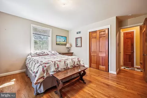 111 Ednor Rd, Silver Spring, MD 20905 photo 23