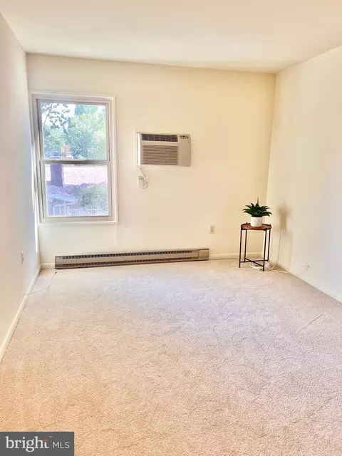 3398 Gleneagles Dr #73-2B, Silver Spring, MD 20906 photo 9