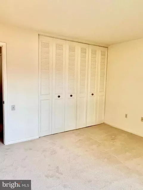 3398 Gleneagles Dr #73-2B, Silver Spring, MD 20906 photo 8