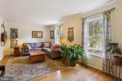 1402 Woodman Ave, Silver Spring, MD 20902 photo 10
