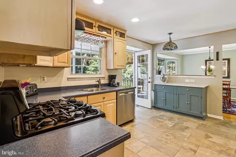 1402 Woodman Ave, Silver Spring, MD 20902 photo 7