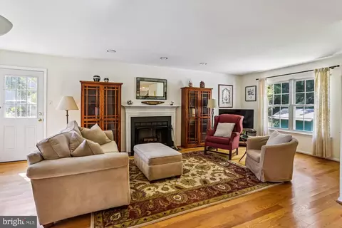 1402 Woodman Ave, Silver Spring, MD 20902 photo 4