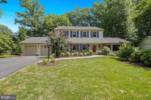 11321 Marcliff Rd, North Bethesda, MD 20852