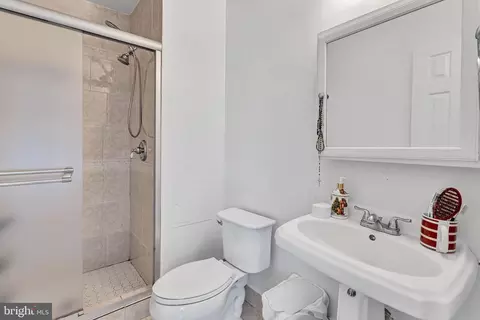 12619 Eastbourne Dr, Silver Spring, MD 20904 photo 11