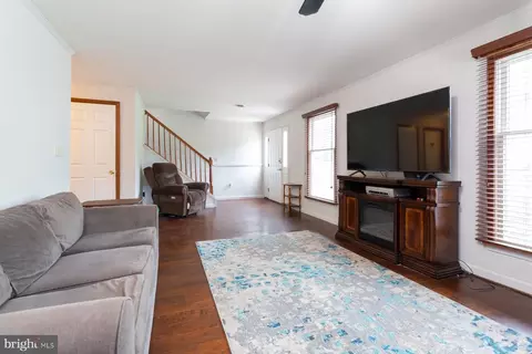 Living - 713 Anderson St, Silver Spring, MD 20904 photo 1 of 1