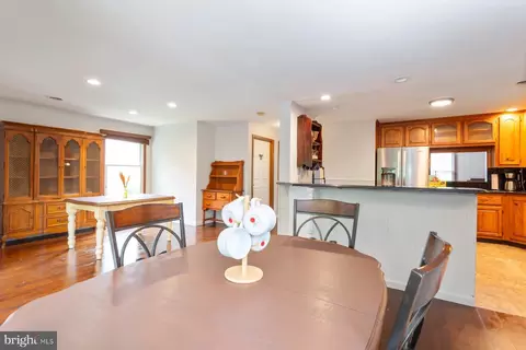Dining - 713 Anderson St, Silver Spring, MD 20904 photo 1 of 1