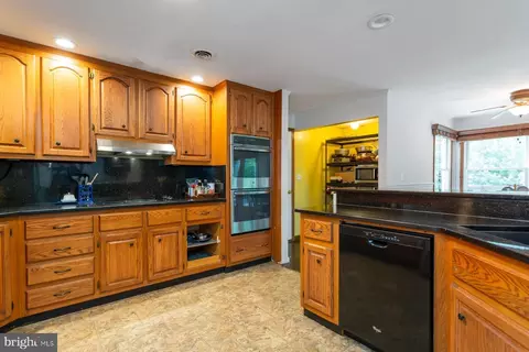 Kitchen - 713 Anderson St, Silver Spring, MD 20904 photo 1 of 2