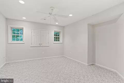 15 Warrenton Dr, Silver Spring, MD 20904 photo 43