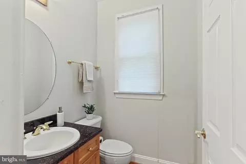 15 Warrenton Dr, Silver Spring, MD 20904 photo 19