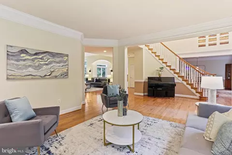 15 Warrenton Dr, Silver Spring, MD 20904 photo 5