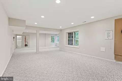 15 Warrenton Dr, Silver Spring, MD 20904 photo 39