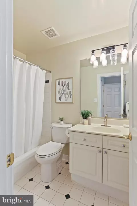 15 Warrenton Dr, Silver Spring, MD 20904 photo 26
