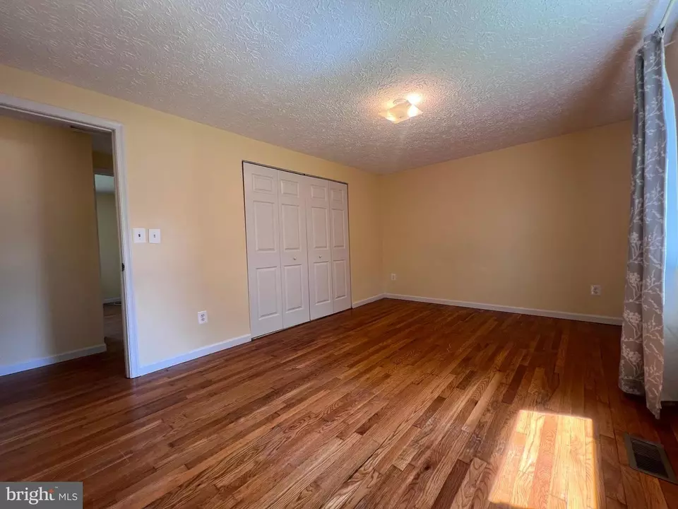 Bedroom - 18908 Perrone Dr, Germantown, MD 20874 photo 2 of 7