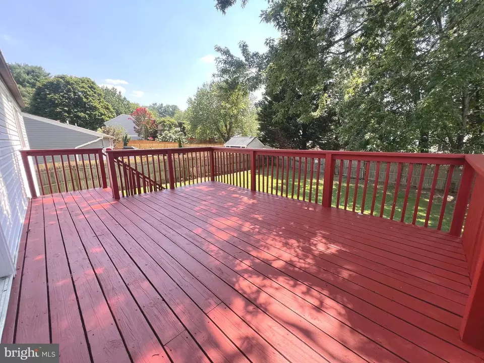 Exterior - 18908 Perrone Dr, Germantown, MD 20874 photo 2 of 10