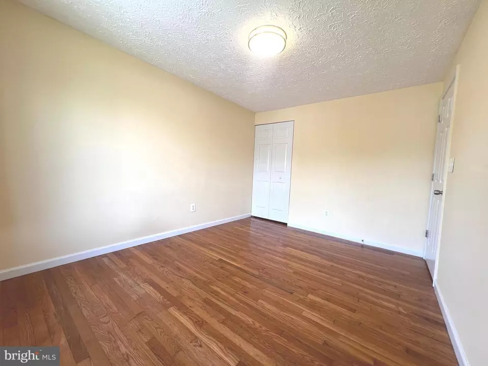 Bedroom - 18908 Perrone Dr, Germantown, MD 20874 photo 5 of 7