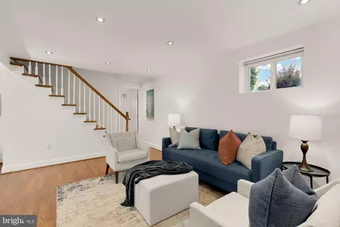Living - 9811 Dallas Ave, Silver Spring, MD 20901 photo 4 of 4