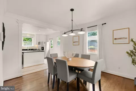 Dining - 9811 Dallas Ave, Silver Spring, MD 20901 photo 1 of 3